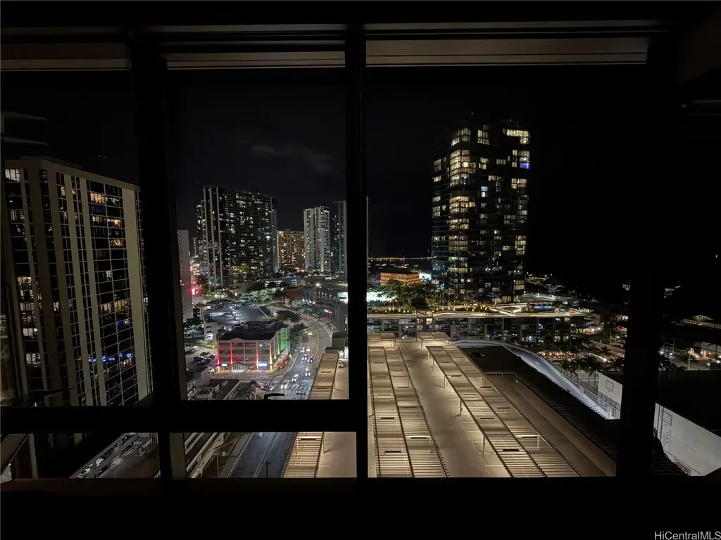 1001 Queen Street # 1810, Honolulu