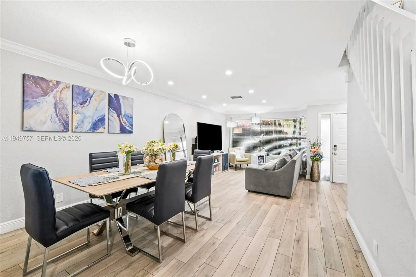 Photo of Listing #A11949757