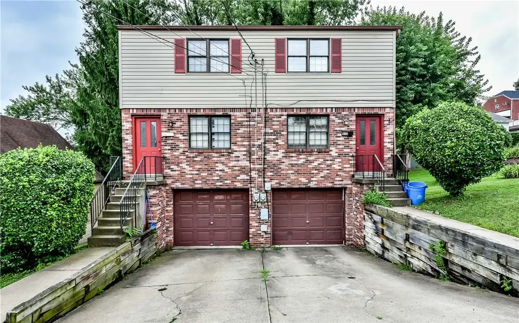515 Barclay Avenue , Forest Hills Boro