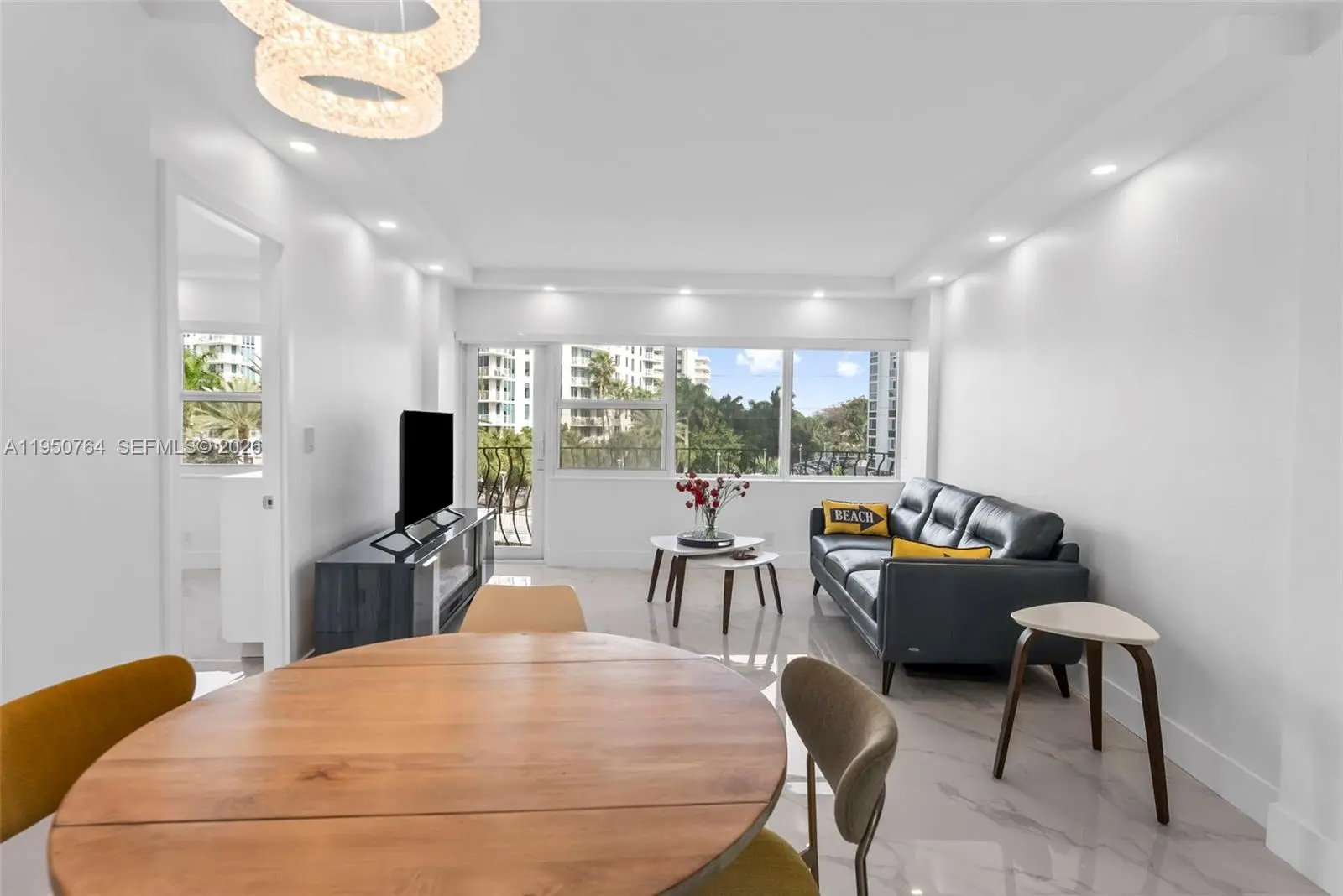 Photo of Listing #A11950764