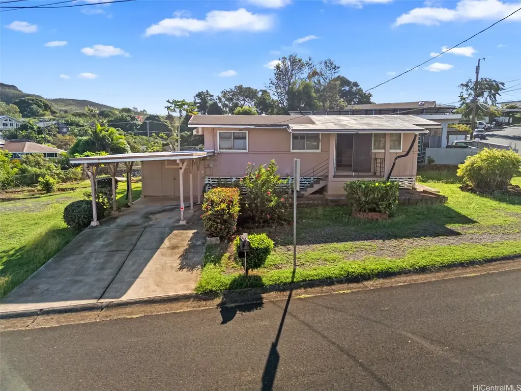 1067 Kina Street, Kailua