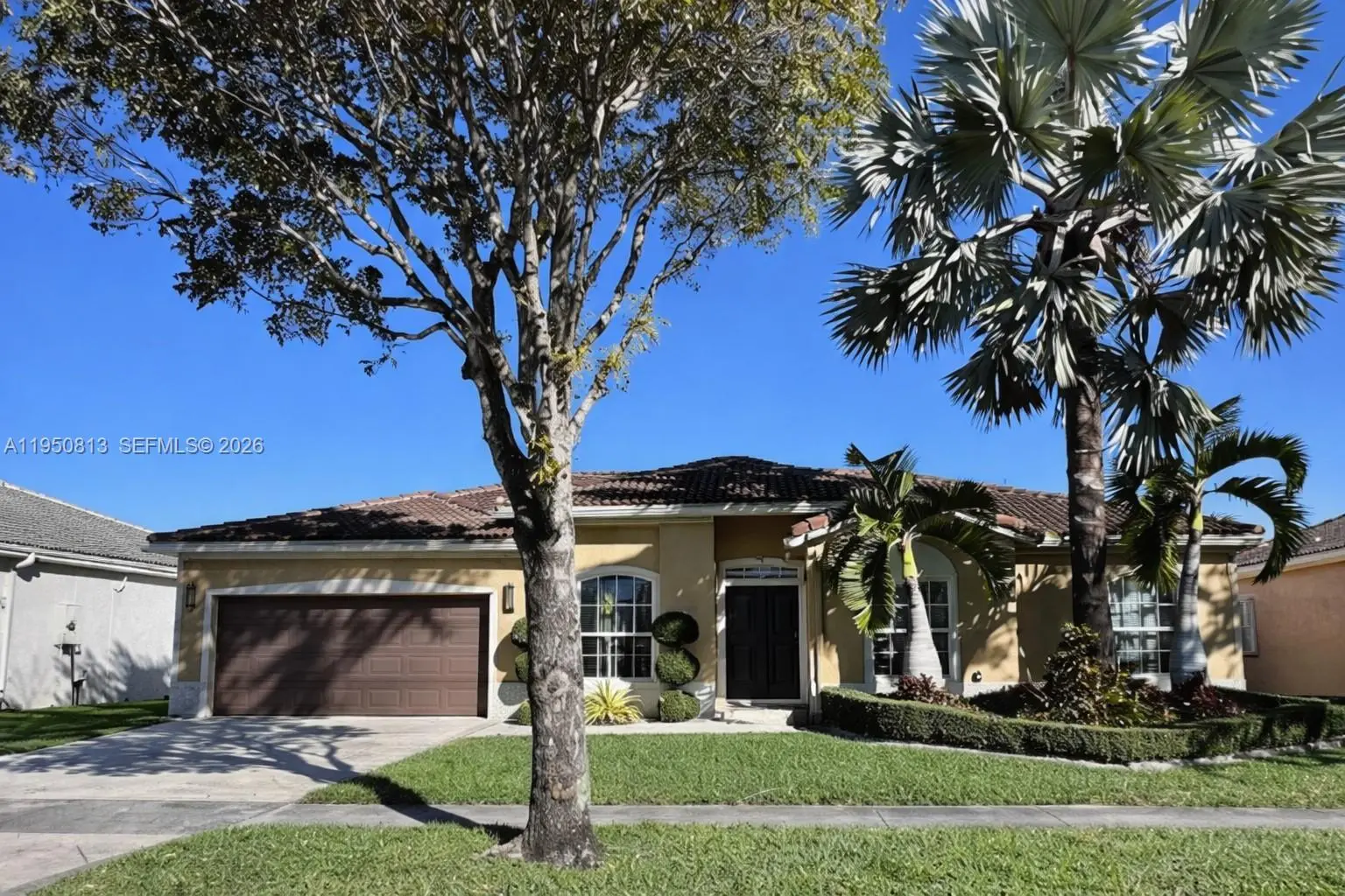 Photo of Listing #A11950813