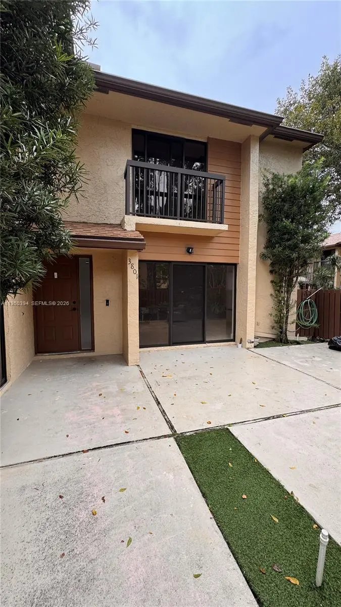 Photo of Listing #A11950394