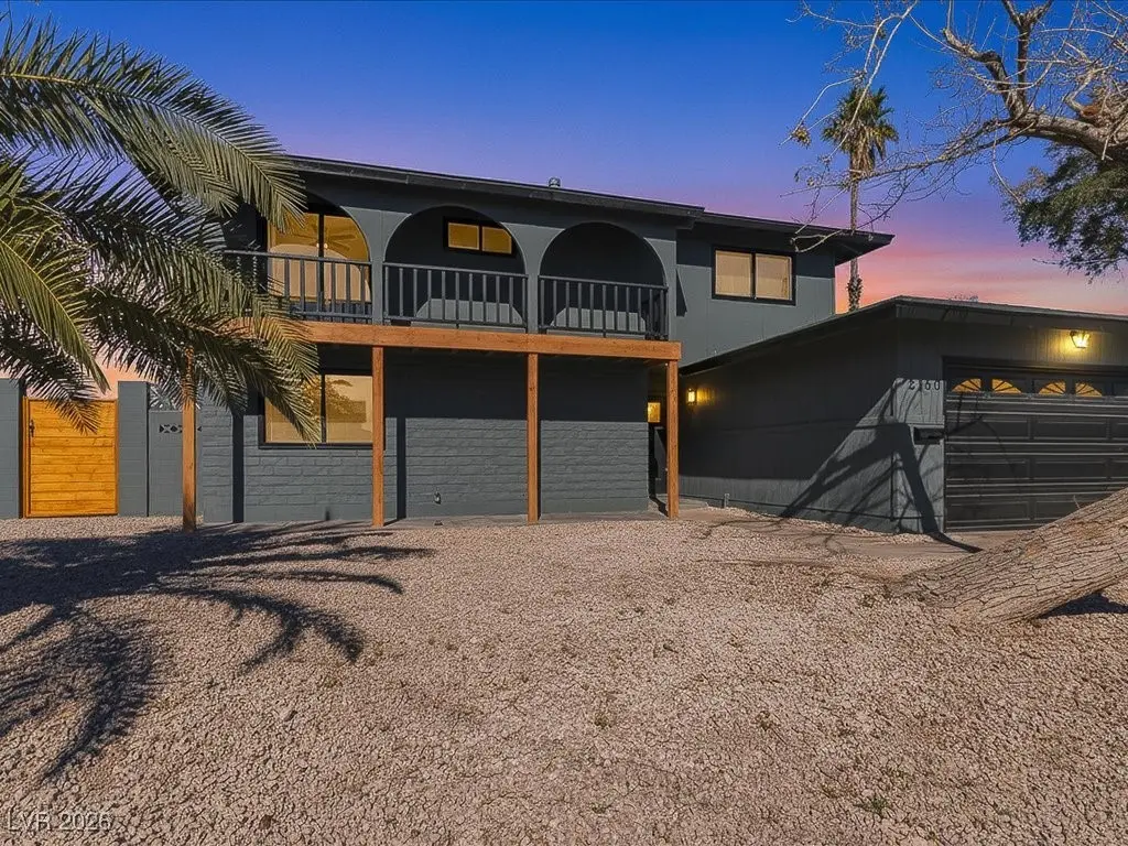 Photo of Listing #2750175