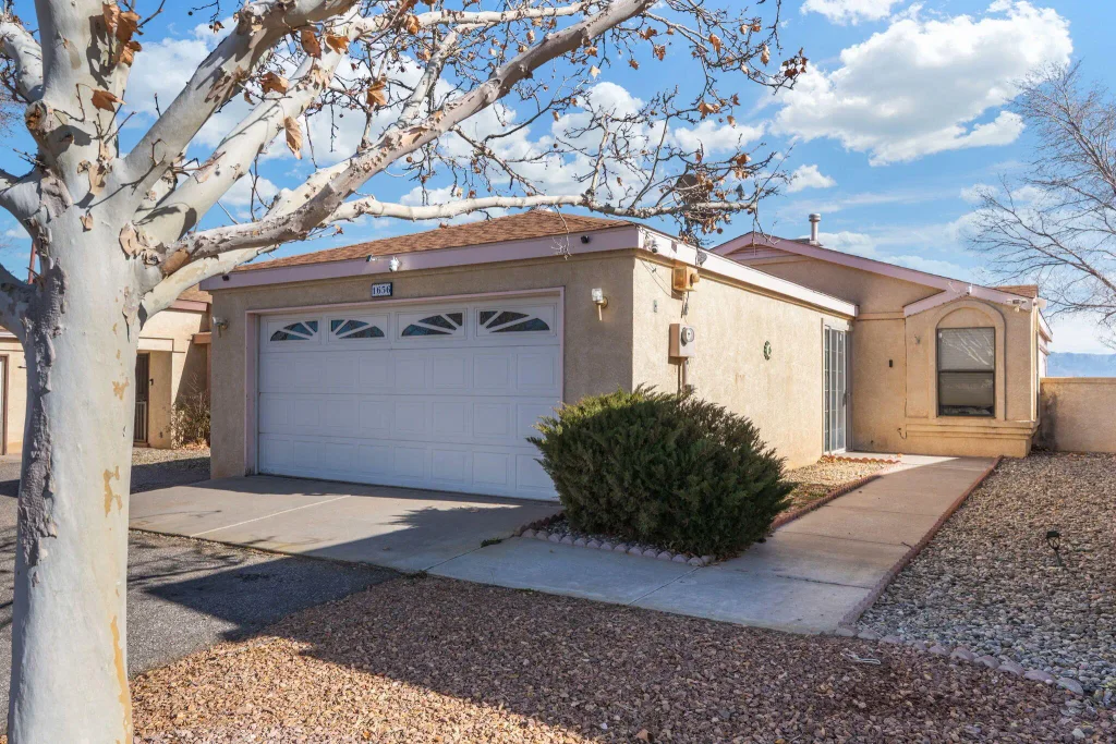 1656 Plum Road Ne, Rio Rancho