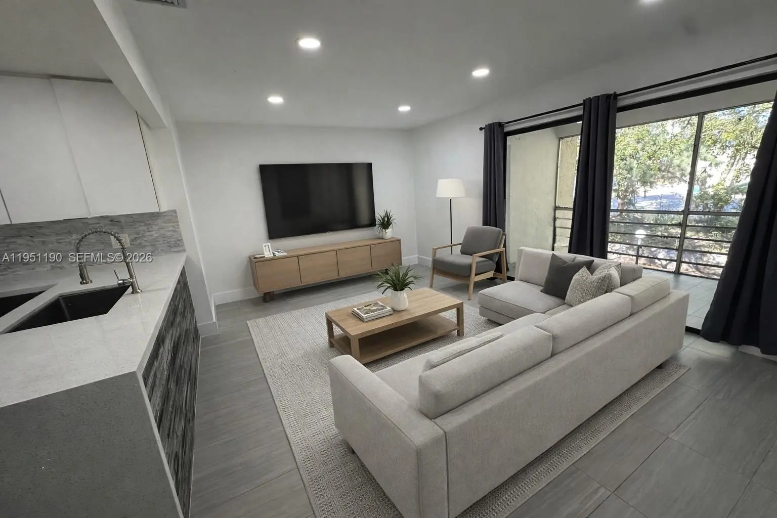 Photo of Listing #A11951190