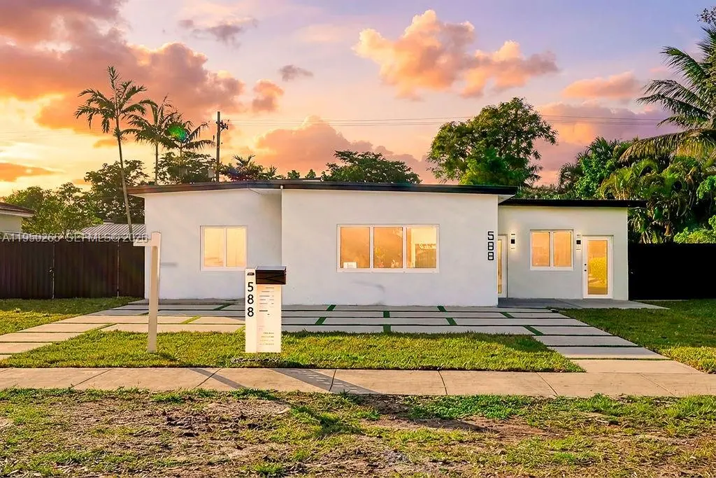 Photo of Listing #A11950265