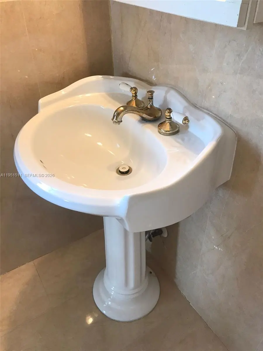 Photo of Listing #A11951511