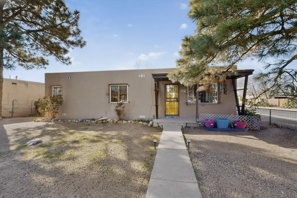 701 Alvarado Drive Se, Albuquerque