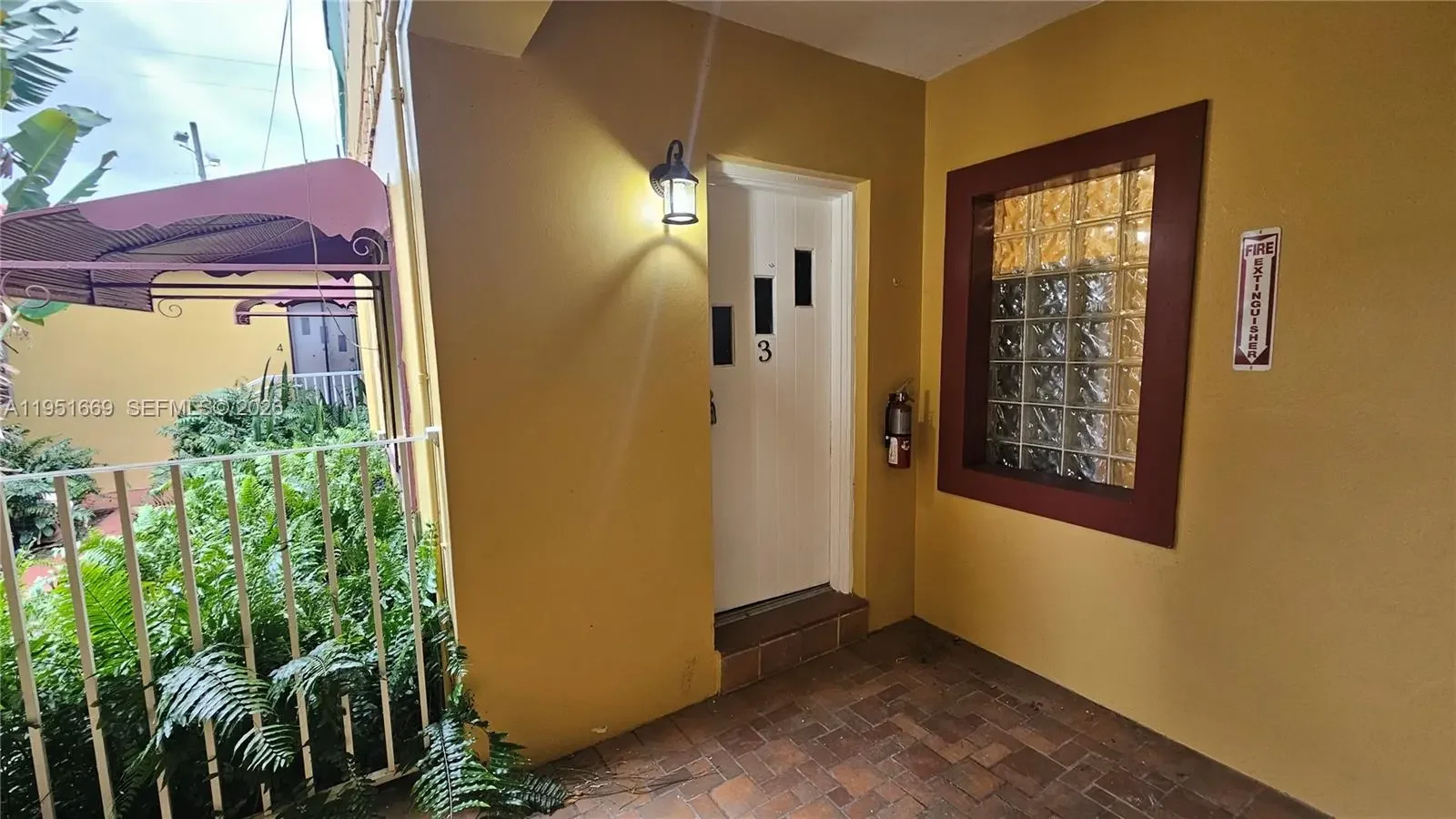 Photo of Listing #A11951669