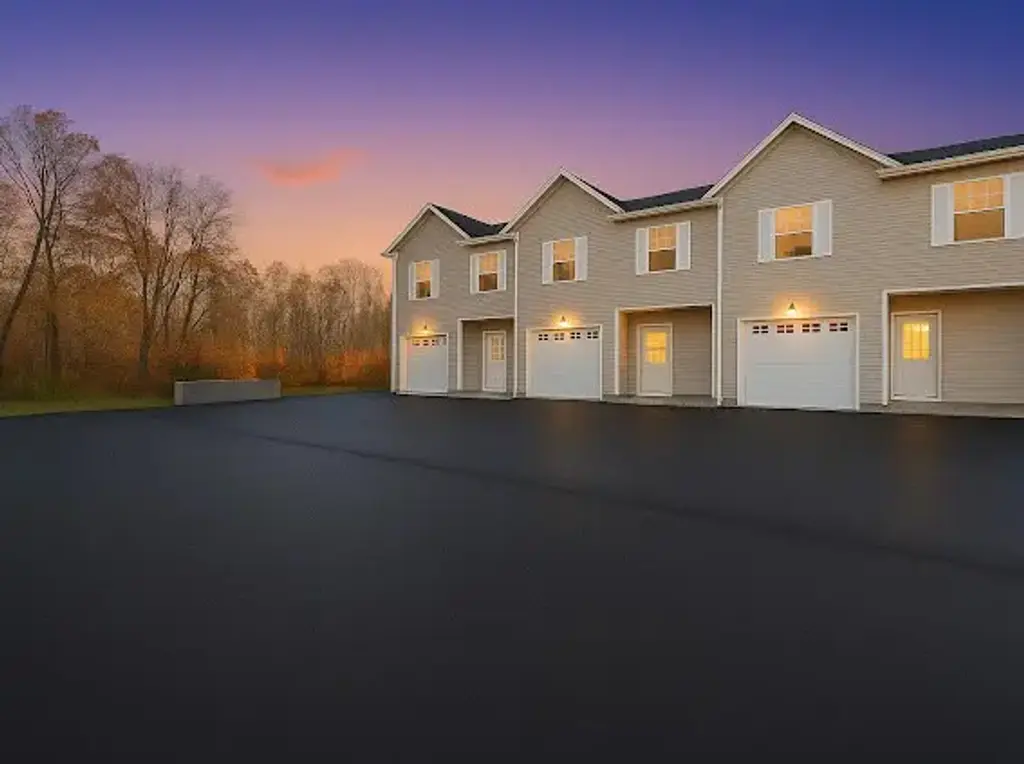 111 Ayda Rose Ave, West Warwick