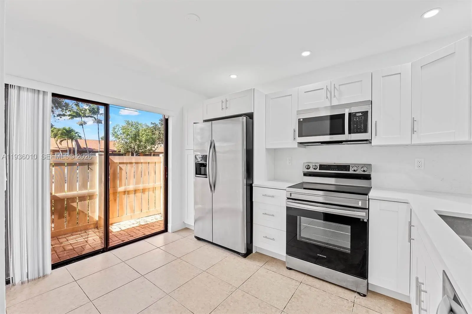 Photo of Listing #A11936010