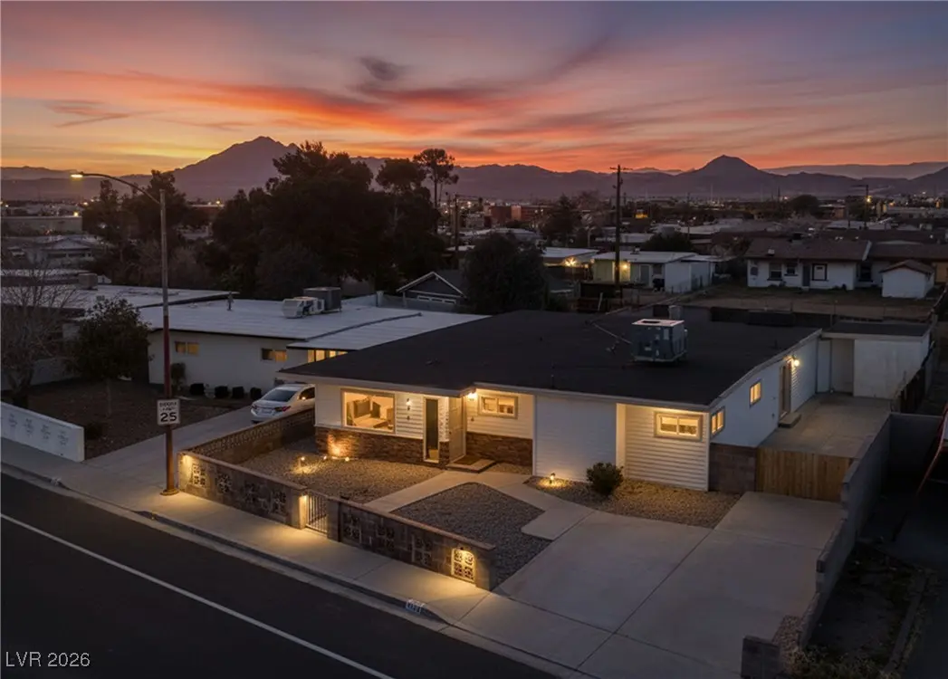 Photo of Listing #2749730