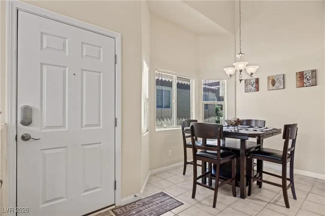 Photo of Listing #2750195