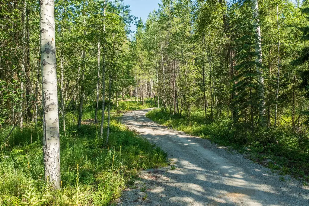 5374 Us Highway 93 W, Whitefish