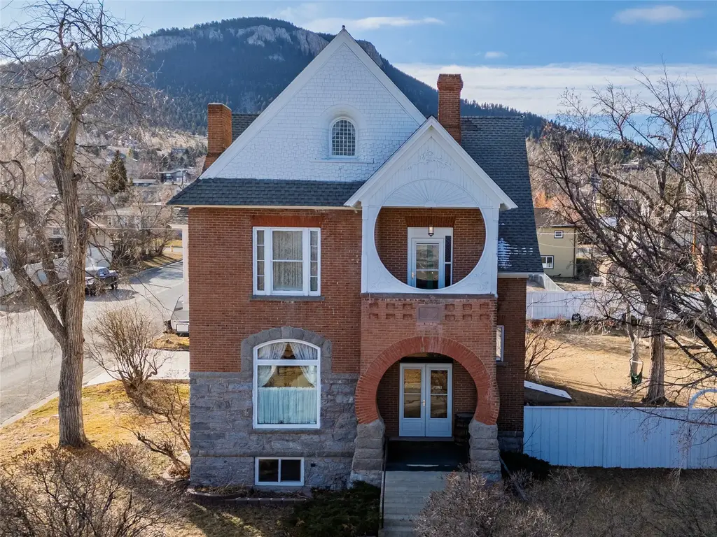 1701 Cannon Street, Helena