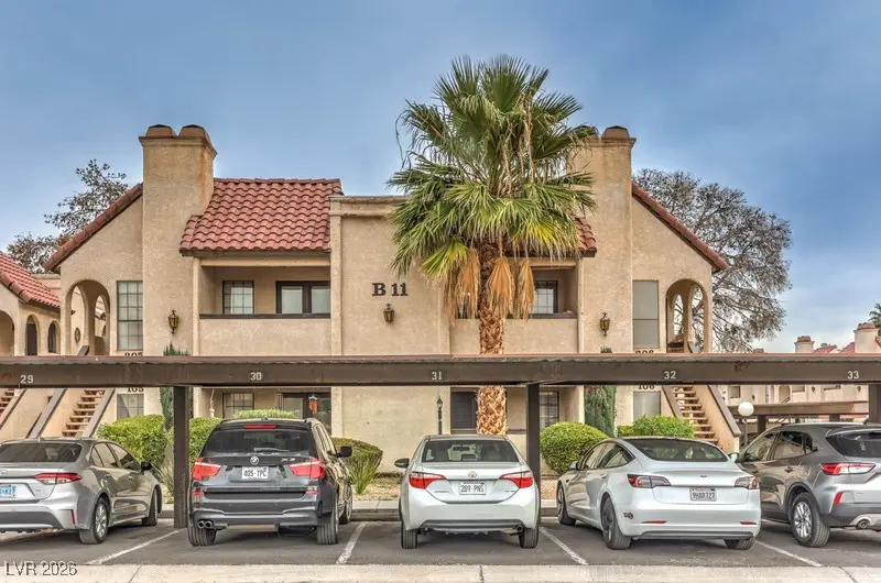 Photo of Listing #2750666