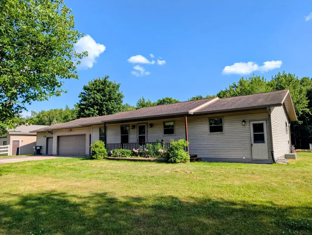 N9606 Westview Rd, Phillips