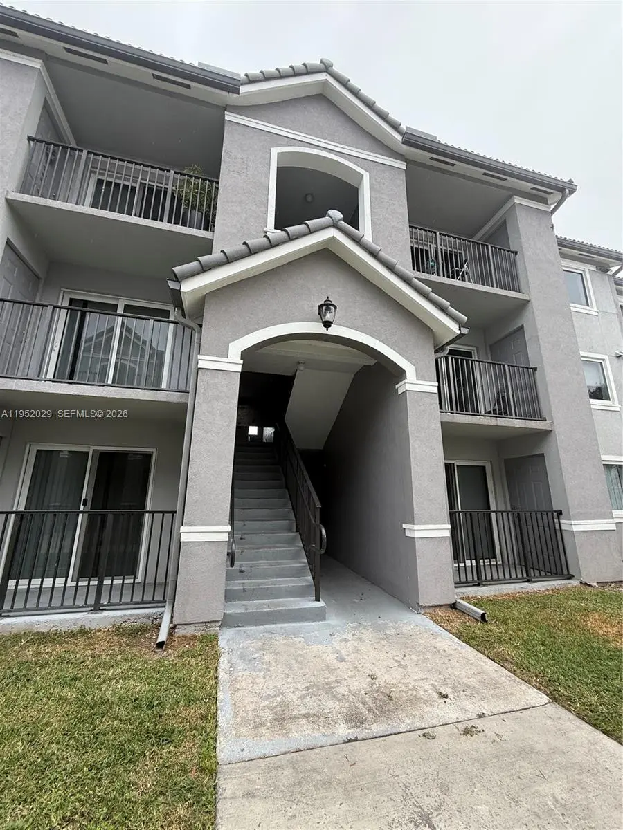 Photo of Listing #A11952029