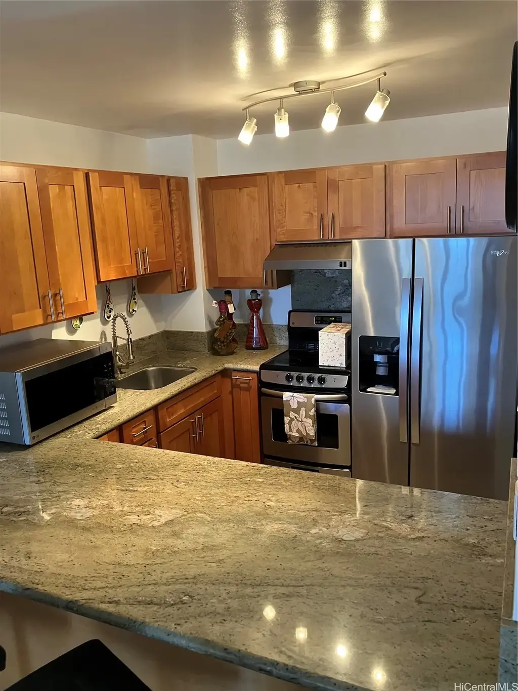 1255 Nuuanu Avenue # E810, Honolulu