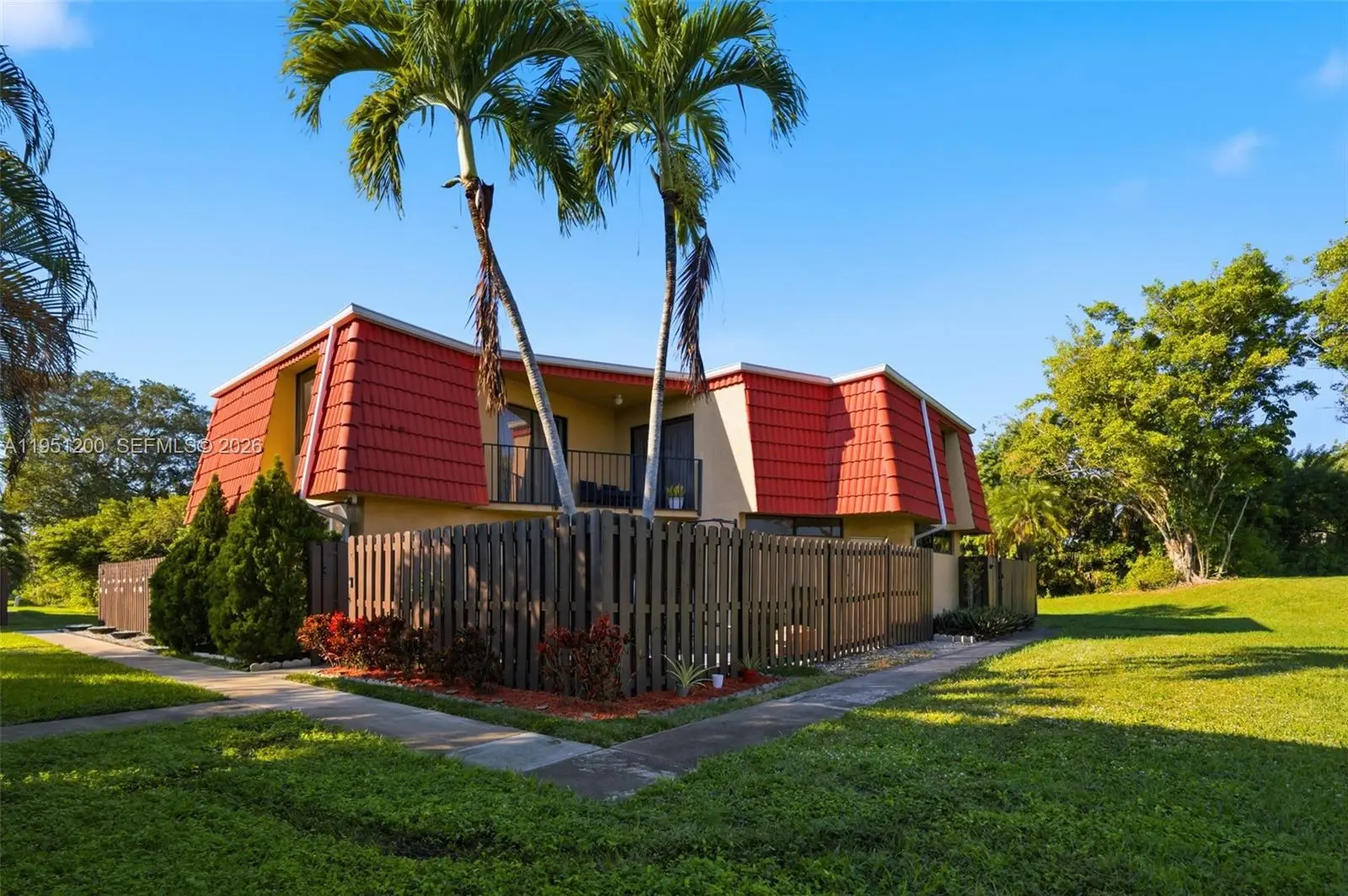 Photo of Listing #A11951200