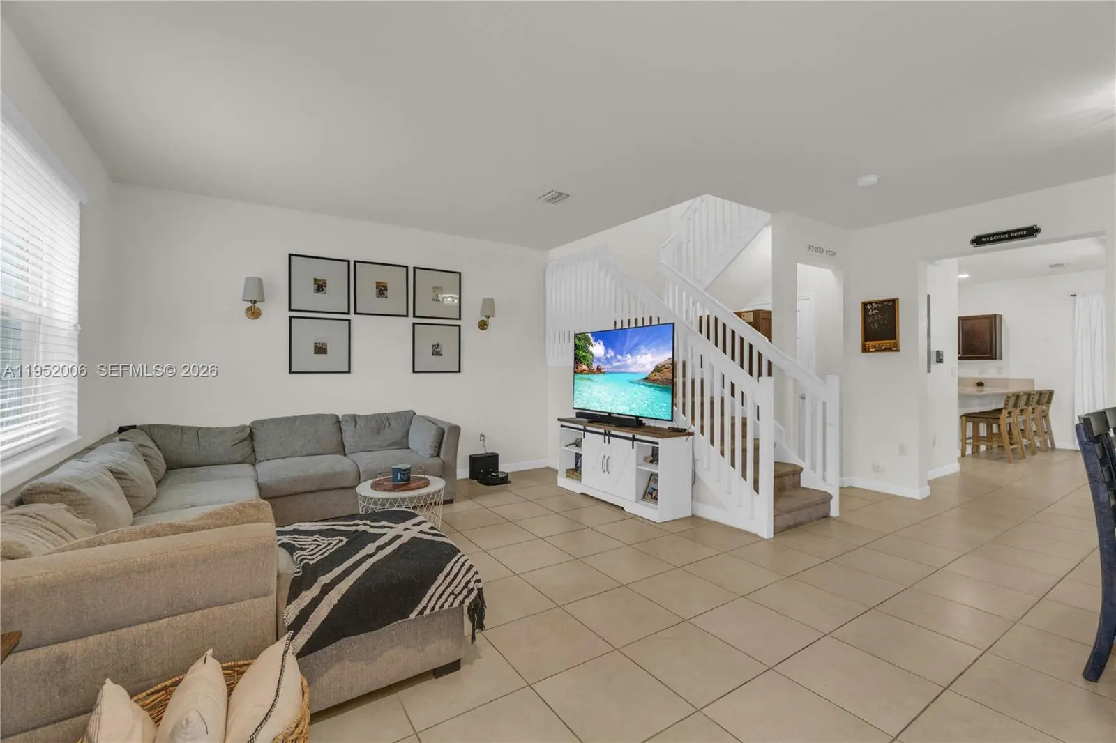 Photo of Listing #A11952006