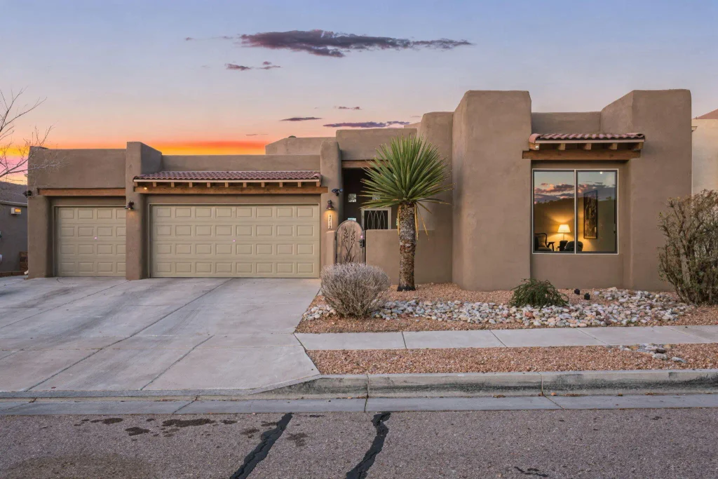 4712 Mi Cordelia Drive Nw, Albuquerque