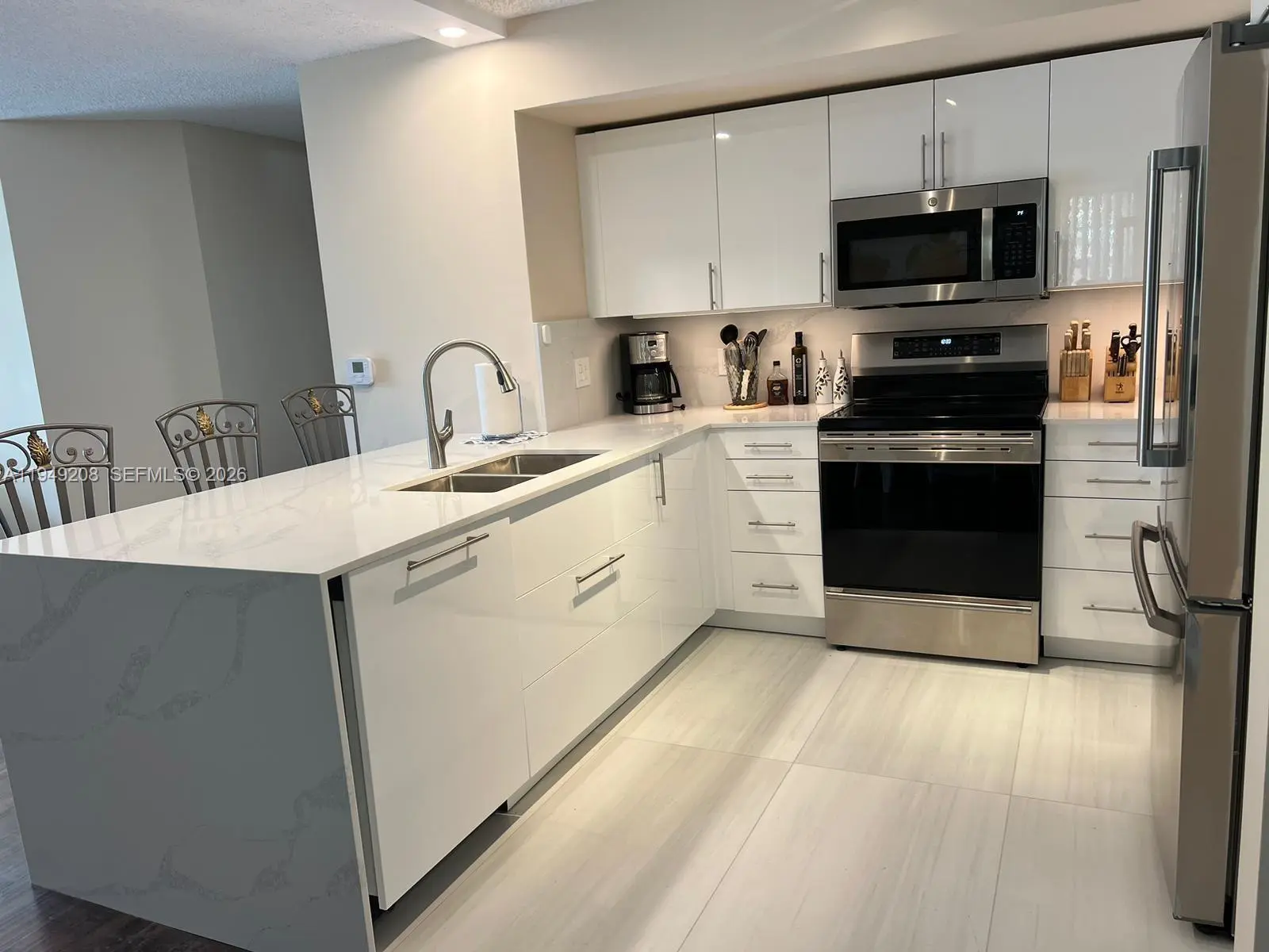 Photo of Listing #A11949208