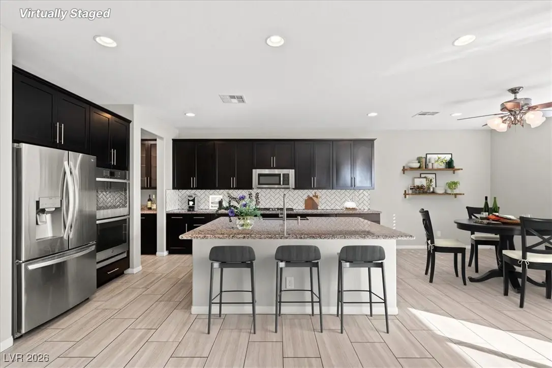 Photo of Listing #2750820