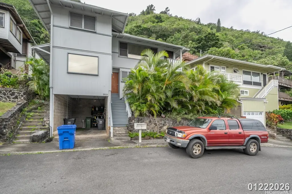 3033 Woolsey Place # (upstairs), Honolulu