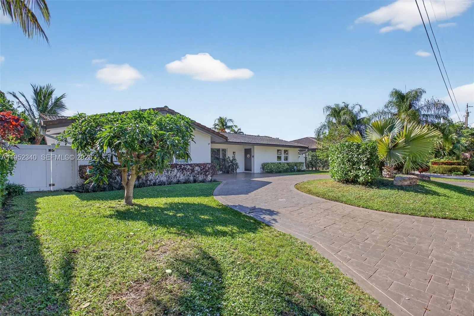 Photo of Listing #A11952340