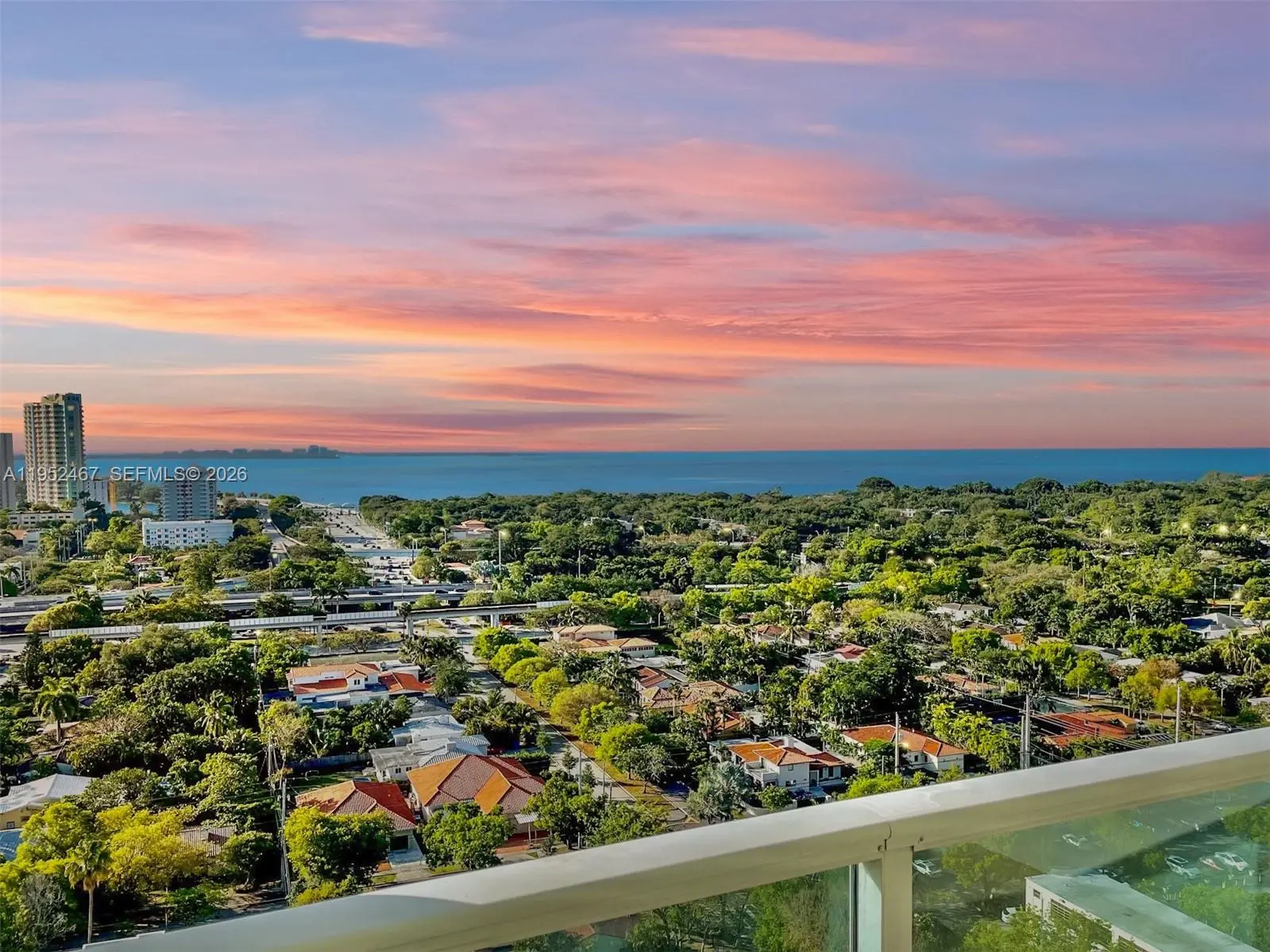 Photo of Listing #A11952467