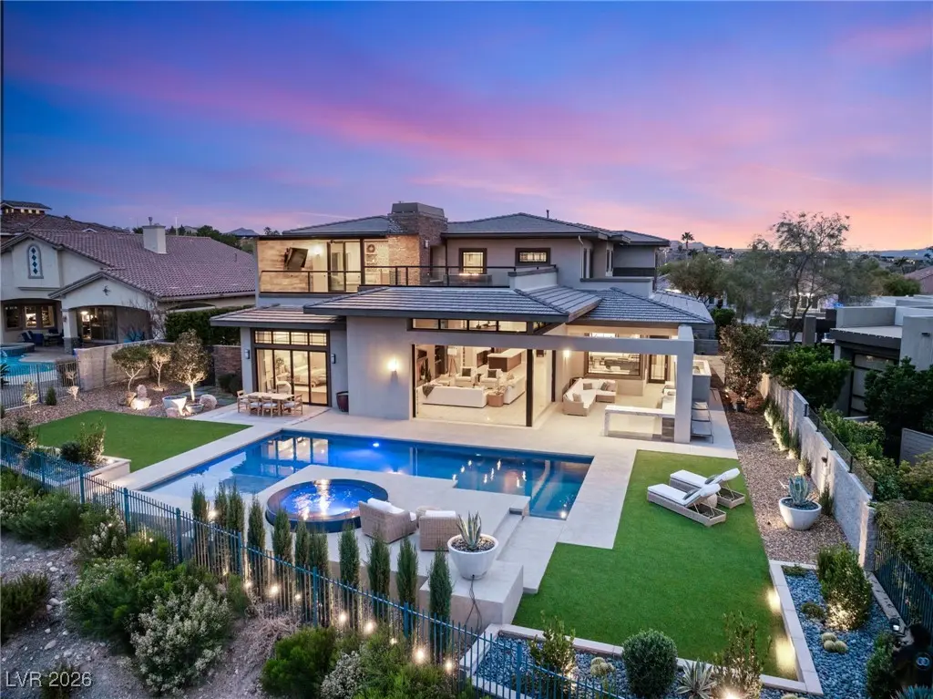 Photo of Listing #2750866