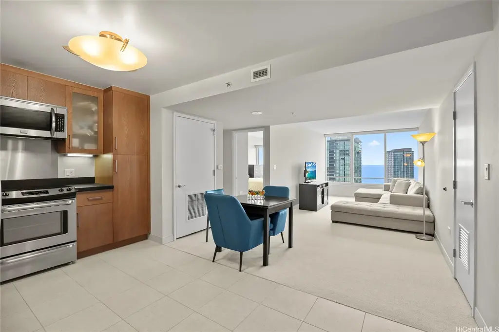 1009 Kapiolani Boulevard # 4206, Honolulu