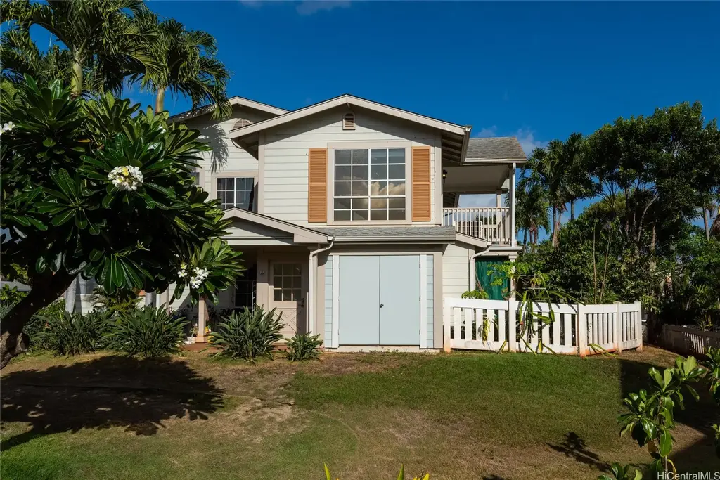 94-686 Lumiauau Street # Uu204, Waipahu