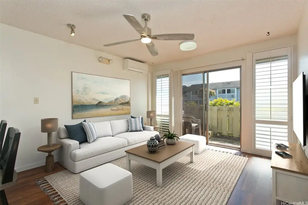 95-1050 Makaikai Street # 3f, Mililani