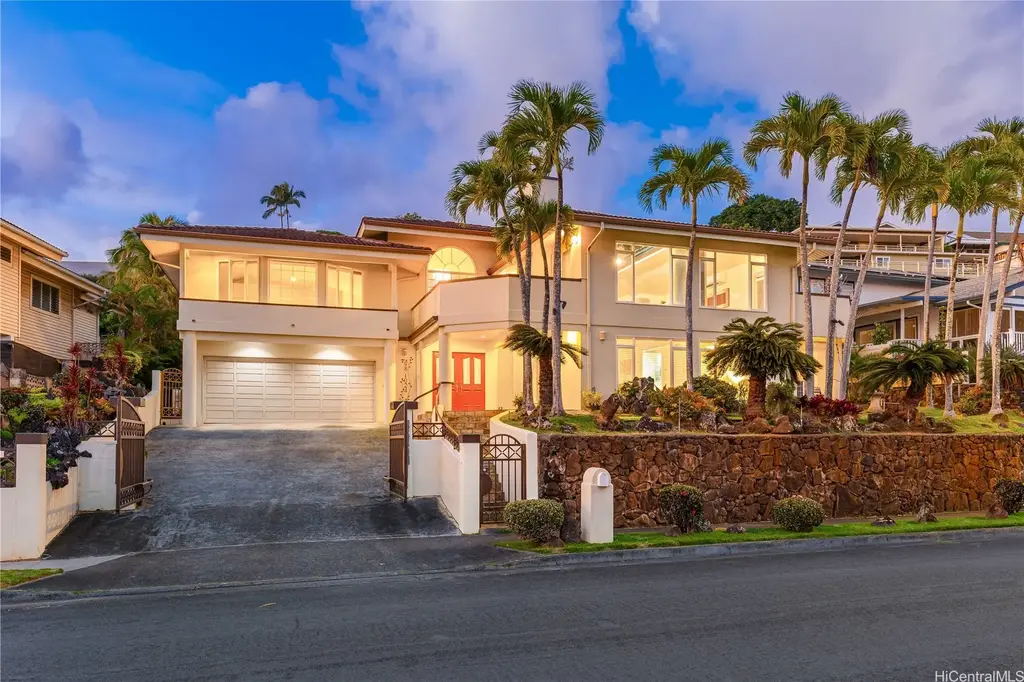 98-1024 Palula Way, Aiea