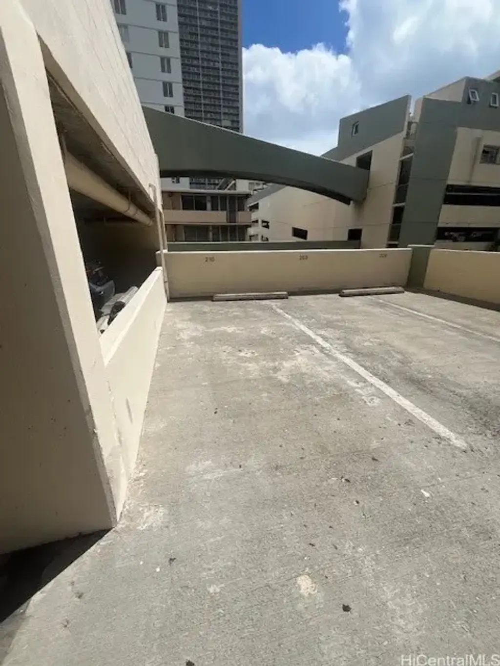 (unit #a210) 2211 Ala Wai Boulevard, Honolulu