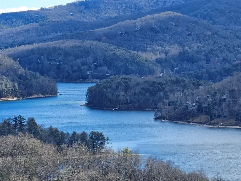 752 Shepherds Gap Road, Cullowhee