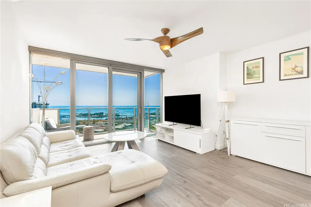 600 Ala Moana Boulevard # 2407, Honolulu