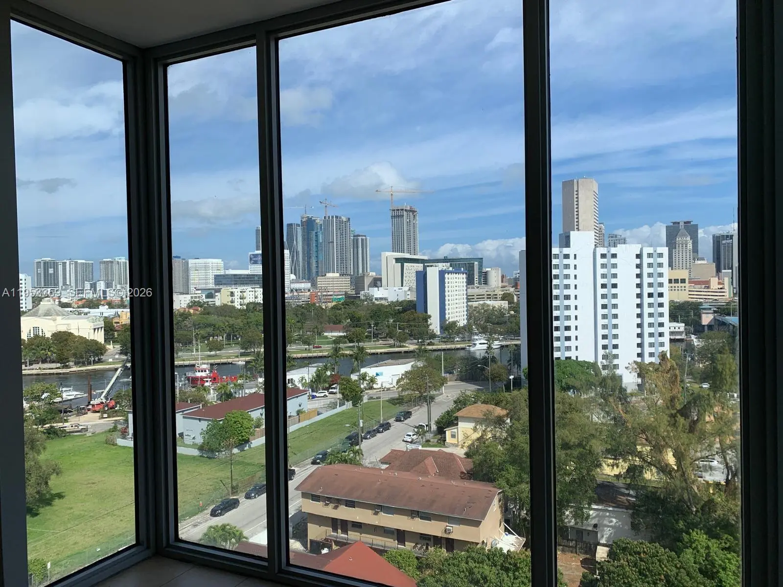 Photo of Listing #A11953359