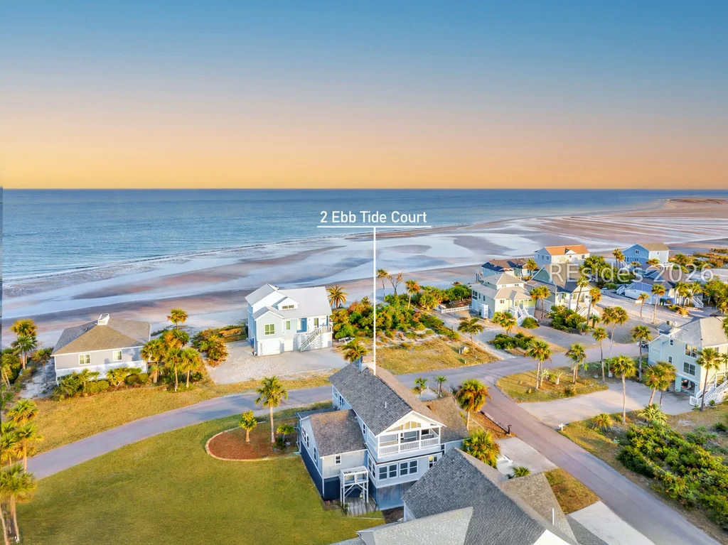 2 Ebb Tide Court, St Helena Island