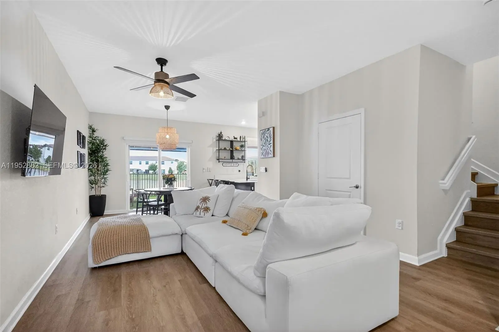 Photo of Listing #A11952882