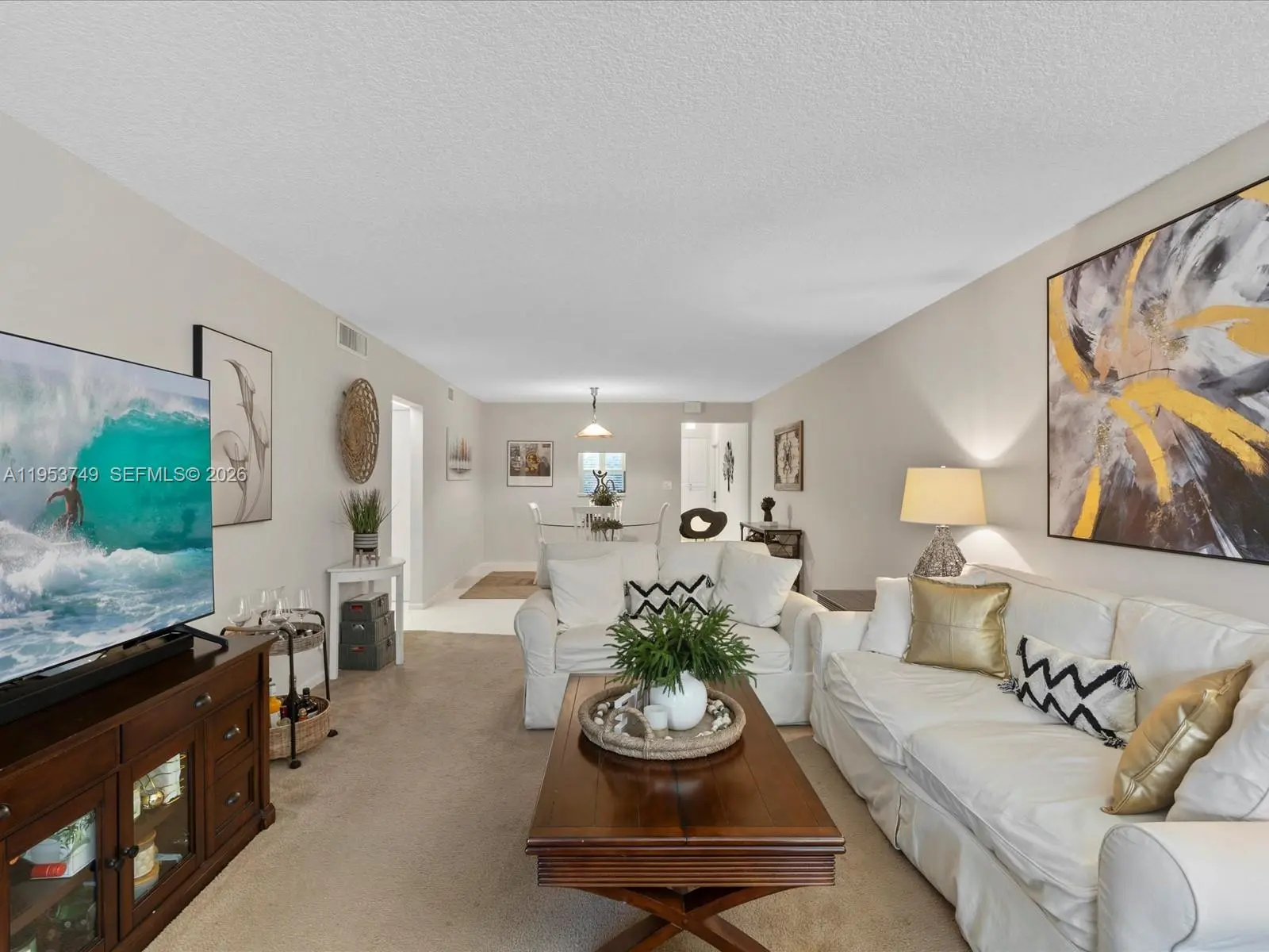 Photo of Listing #A11953749