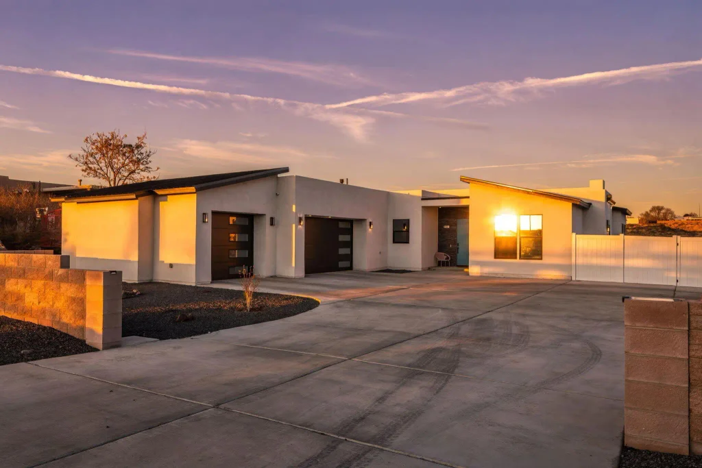 2541 Chessman Drive Ne, Rio Rancho