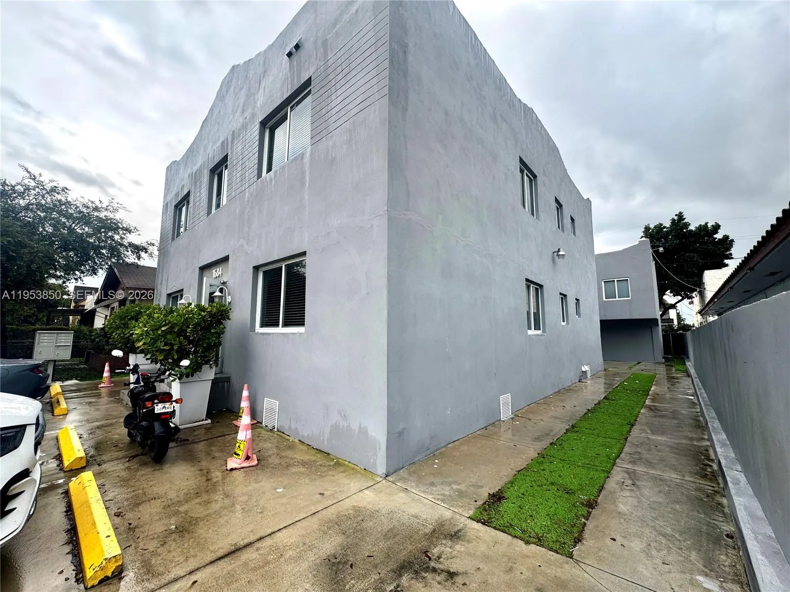 Photo of Listing #A11953850