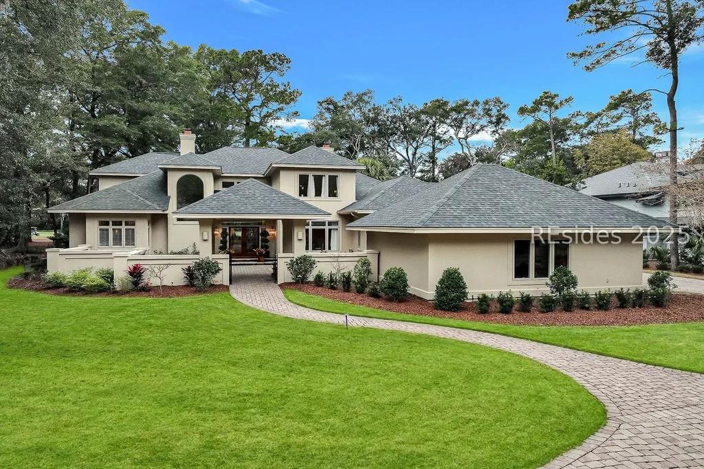 15 Hawthorne Road, Bluffton