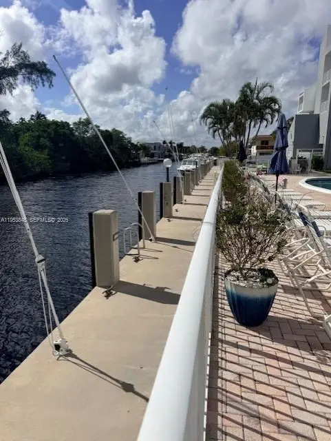 Photo of Listing #A11953848