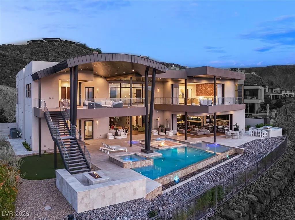 Photo of Listing #2751438