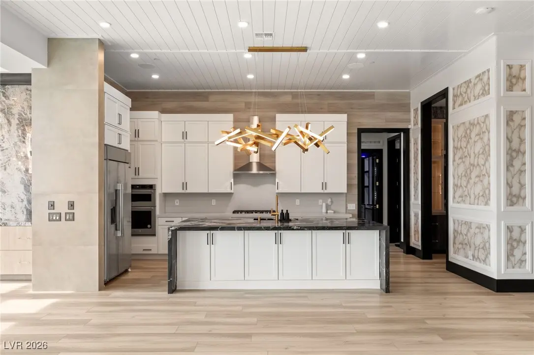 Photo of Listing #2751024